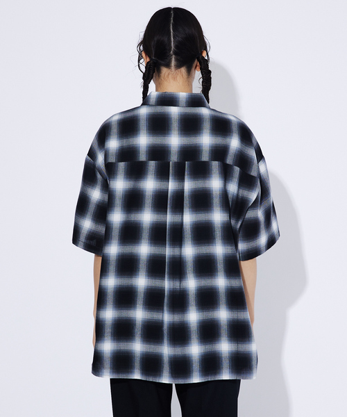 Revo.(レボ)の「【Revo./レボ】Relax Fit /リラックスフィット /USEDライクオンブレーチェックシャツ/ユニセックス(シャツ/ブラウス・メンズ・ブラック/ネイビー・M/L)」の7枚目の写真