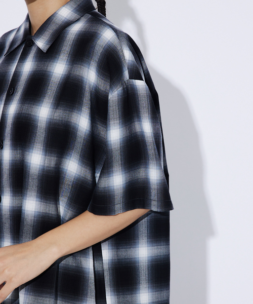 Revo.(レボ)の「【Revo./レボ】Relax Fit /リラックスフィット /USEDライクオンブレーチェックシャツ/ユニセックス(シャツ/ブラウス・メンズ・ブラック/ネイビー・M/L)」の5枚目の写真