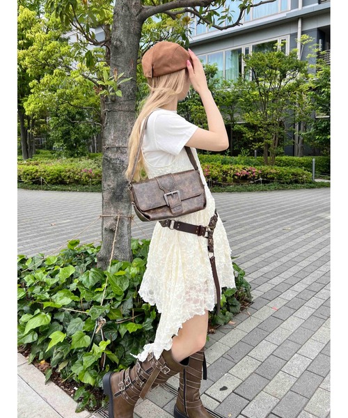 WC（ダブル シー）の「レースヘムキャミワンピース（ワンピース・レディース・アイボリー/ブラック・FREE）」の3枚目の写真