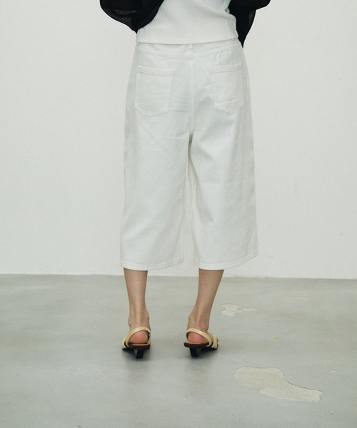 Lutim by u（ルチバイユー）の「Denim cropped pants/デニムクロップドパンツ（デニムパンツ・レディース・ホワイト/グレー・MEDIUM）」の10枚目の写真