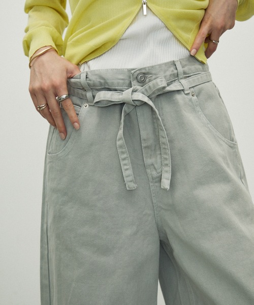 Lutim by u（ルチバイユー）の「Denim cropped pants/デニムクロップドパンツ（デニムパンツ・レディース・ホワイト/グレー・MEDIUM）」の16枚目の写真