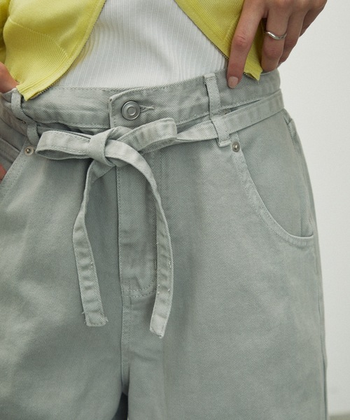 Lutim by u（ルチバイユー）の「Denim cropped pants/デニムクロップドパンツ（デニムパンツ・レディース・ホワイト/グレー・MEDIUM）」の17枚目の写真