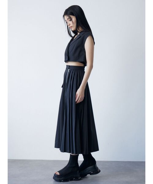 MURUA（ムルーア）の「エアプラットフォームオープントゥソックブーツサンダル（サンダル・レディース・ブラック・23.5/24.5/22.5）」の6枚目の写真