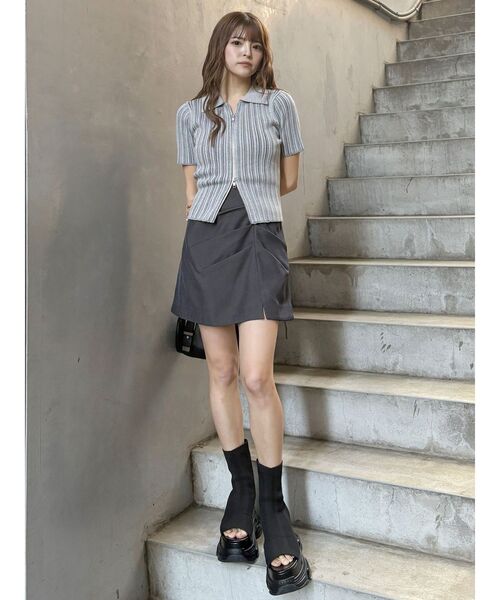 MURUA（ムルーア）の「エアプラットフォームオープントゥソックブーツサンダル（サンダル・レディース・ブラック・23.5/24.5/22.5）」の14枚目の写真