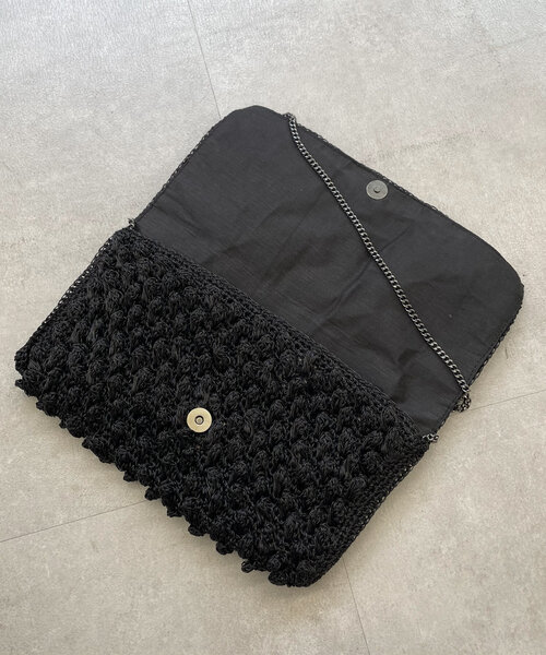 LOUNGEDRESS(ラウンジドレス)の「【A&A Accessories 】INDIA チェーンストローBAG(トートバッグ・レディース・ブラック/ゴールド・FREE)」の3枚目の写真