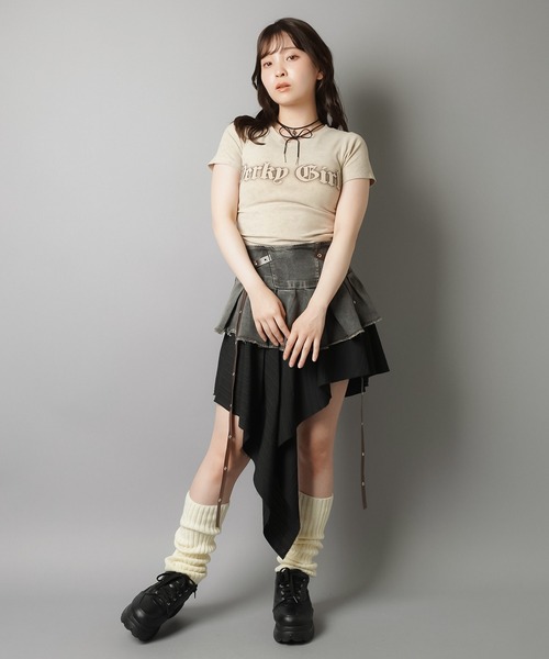 SPINNS(スピンズ)の「Vネック半袖カットソー/ピタTシャツ/PERKY(Tシャツ/カットソー・レディース・アイボリー/カーキ/チャコール・ONESIZE)」の22枚目の写真