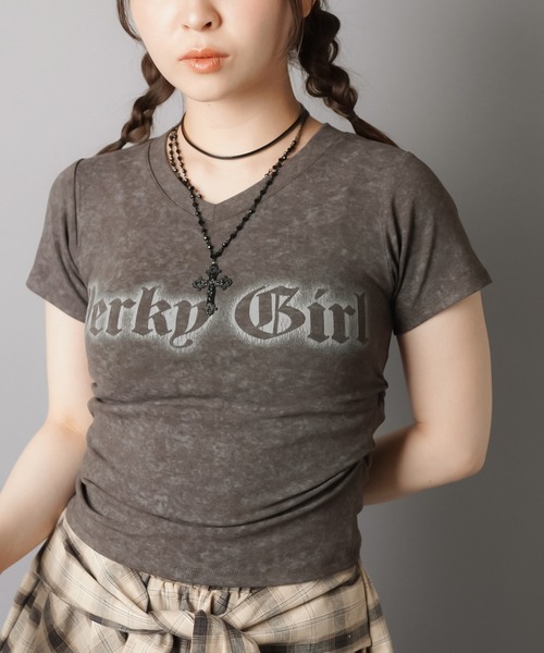 SPINNS(スピンズ)の「Vネック半袖カットソー/ピタTシャツ/PERKY(Tシャツ/カットソー・レディース・アイボリー/カーキ/チャコール・ONESIZE)」の10枚目の写真