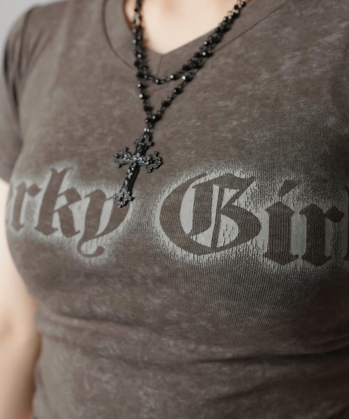 SPINNS(スピンズ)の「Vネック半袖カットソー/ピタTシャツ/PERKY(Tシャツ/カットソー・レディース・アイボリー/カーキ/チャコール・ONESIZE)」の12枚目の写真