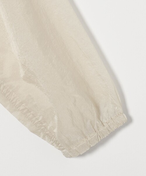 green label relaxing(グリーンレーベルリラクシング)の「<MFG>シアー アノラック パーカー -撥水-(マウンテンパーカー・レディース・ブラック/ナチュラル・FREE)」の16枚目の写真