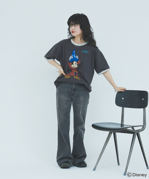 MICKEY MOUSE（ミッキーマウス）の「MICKEY MOUSE / ミッキー マウス 別注 ファンタジア “蓄光” プリント T（Tシャツ/カットソー・メンズ・ブラックミックス/ネイビー/コバルトブルー/ホワイト/ブラック系その他/チャコールグレー/ブラック・SMALL/MEDIUM/LARGE）」の16枚目の写真