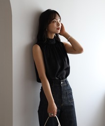 stand neck sleeveless blouse / スタンドネックノースリブラウス