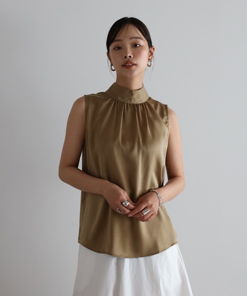 stand neck sleeveless blouse / スタンドネックノースリブラウス