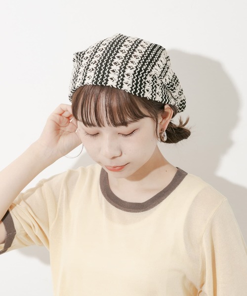 SMELLY（スメリー）の「クロシェレースビーニー（ニットキャップ/ビーニー・レディース・ブラック/ホワイト系その他・-）」の6枚目の写真