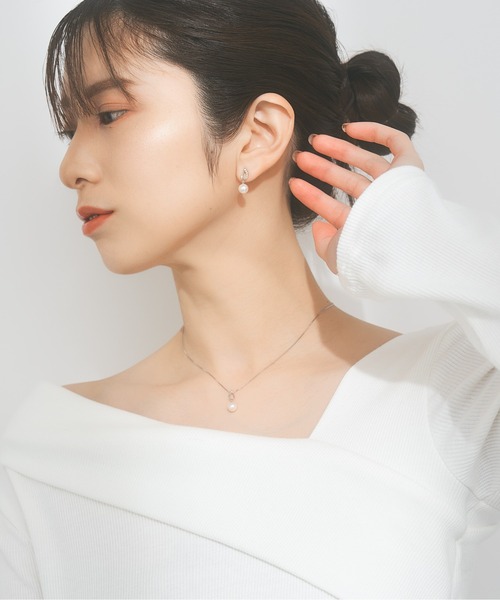 Jewel closet by L&Co.(ジュエルクローゼットバイエルアンドコー)の「プラチナ アコヤパール ダイヤモンド ピアス(ピアス(両耳用)・レディース・プラチナム・FREE)」の2枚目の写真