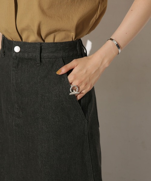 NANO universe（ナノユニバース）の「台形ロングカラーデニムスカート（デニムスカート・レディース・ブルー/ブラック/ブラウン/グリーン・マルチサイズ）」の8枚目の写真