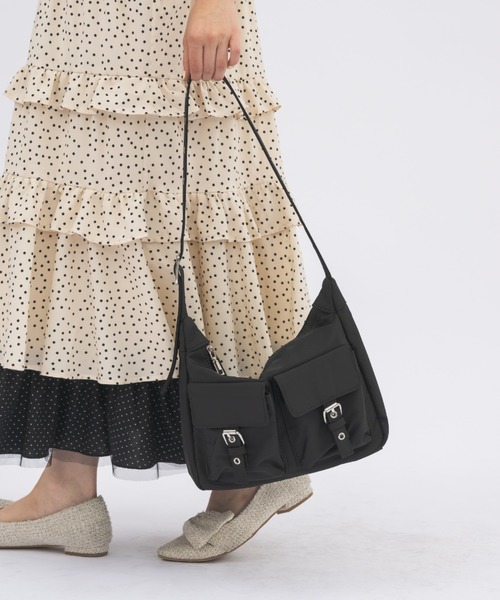 idem（イデム）の「double pocket nylon bag / ダブルポケットナイロンバッグ（ショルダーバッグ・レディース・アイボリー/ブラック/イエロー・FREE）」の16枚目の写真