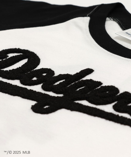 MLB（メジャーリーグベースボール）の「〈MLB〉サガラ刺繍ロゴ ラグラン長袖Tシャツ（Tシャツ/カットソー・キッズ・ブラック/ネイビー/ブラウン・90cm/100cm/110cm/120cm/130cm/140cm/150cm/160cm）」の6枚目の写真