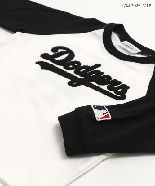 MLB（メジャーリーグベースボール）の「〈MLB〉サガラ刺繍ロゴ ラグラン長袖Tシャツ（Tシャツ/カットソー・キッズ・ブラック/ネイビー/ブラウン・90cm/100cm/110cm/120cm/130cm/140cm/150cm/160cm）」の12枚目の写真