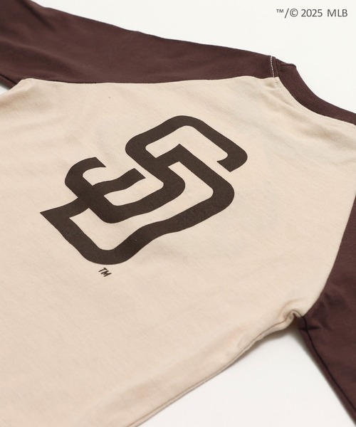 MLB（メジャーリーグベースボール）の「〈MLB〉サガラ刺繍ロゴ ラグラン長袖Tシャツ（Tシャツ/カットソー・キッズ・ブラック/ネイビー/ブラウン・90cm/100cm/110cm/120cm/130cm/140cm/150cm/160cm）」の17枚目の写真