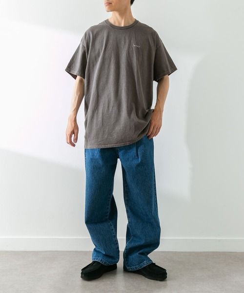 PENNEYS(ぺニーズ)の「『別注』PENNEYS×Sonny Label ピグメントショートスリーブTシャツ(Tシャツ/カットソー・メンズ・オフホワイト/ブラック/ブラウン/ブルー/ネイビー/レッド・ONE)」の8枚目の写真