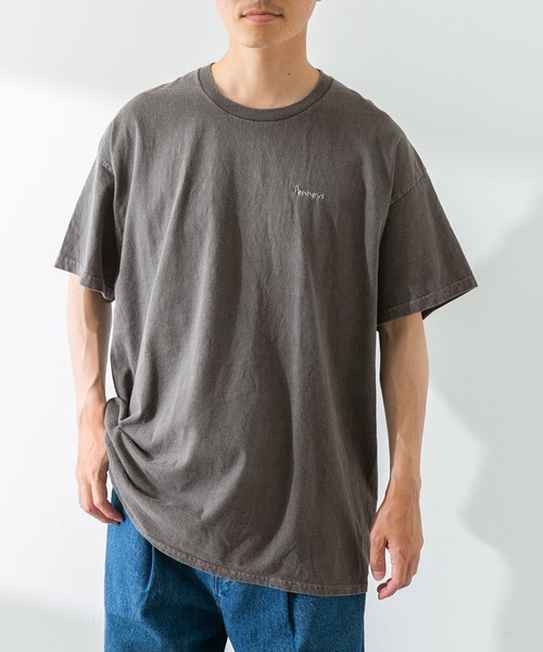 PENNEYS(ぺニーズ)の「『別注』PENNEYS×Sonny Label ピグメントショートスリーブTシャツ(Tシャツ/カットソー・メンズ・オフホワイト/ブラック/ブラウン/ブルー/ネイビー/レッド・ONE)」の9枚目の写真