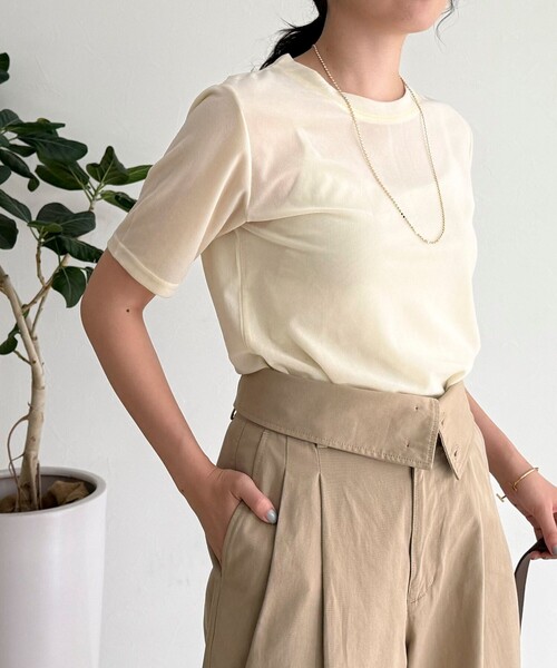 fredy emue（フレディエミュ）の「ベロア半袖Tシャツ（Tシャツ/カットソー・レディース・ブラック/ピンク/ブラウン/クリーム・38）」の11枚目の写真