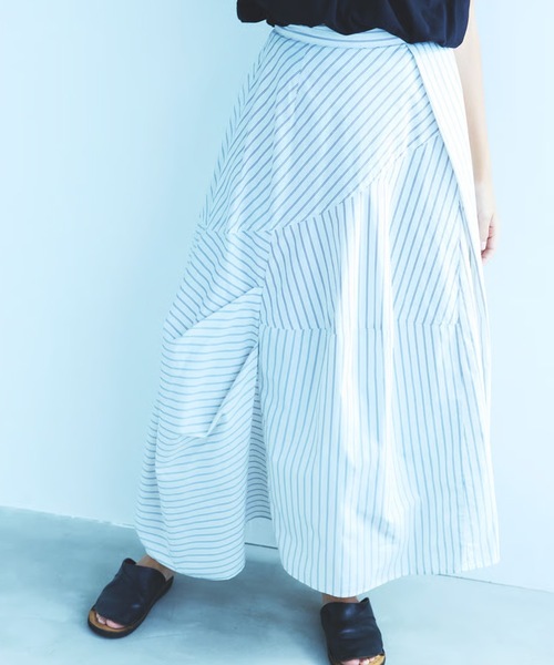 c/est（シーエ）の「c/est/ LUCK スカート 秋服 冬服（スカート・レディース・ネイビー/オフホワイト・1/2）」の5枚目の写真