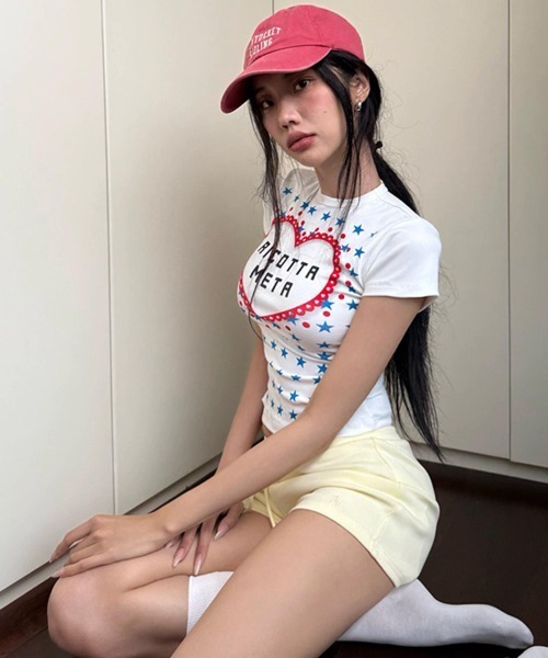 gossip!ロサンゼルス(ゴシップロサンゼルス)の「Y2K ハート★スター クルー半袖T フェミニン可愛いトップス(Tシャツ/カットソー・レディース・ホワイト・FREE)」の5枚目の写真
