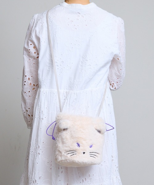 COMMON WARE(コモンウェアー)の「EM : 猫 秋冬 ファー|ハルキャット巾着ショルダー(ショルダーバッグ・レディース・アイボリー/ブラック/グレー/キャメル・FREE)」の7枚目の写真