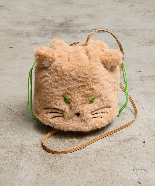 COMMON WARE(コモンウェアー)の「EM : 猫 秋冬 ファー|ハルキャット巾着ショルダー(ショルダーバッグ・レディース・アイボリー/ブラック/グレー/キャメル・FREE)」の16枚目の写真