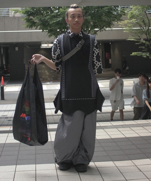 amok（アモク）の「AMOK BAG（ショルダーバッグ・メンズ・ブルー/ブラック/イエロー/ピンク/ホワイト・FREE）」の22枚目の写真