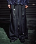 CASPER JOHN（キャスパージョン）の「Double knee flare slacks / ダブルニーフレアスラックス（スラックス・MEDIUM）」