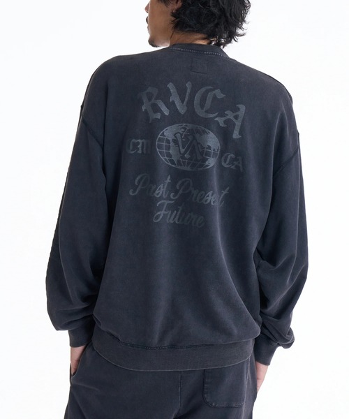 RVCA（ルーカ）の「RVCA メンズ VA WORLD WIDE CR トレーナー 【2025年秋冬モデル】/ルーカ袖・バックプリントスウェットトレーナー( SET UP/セットアップ対応)（スウェット・メンズ・オフホワイト/ブラック/ベージュ/ブラック系その他・SMALL/MEDIUM/LARGE/X-LARGE）」の4枚目の写真