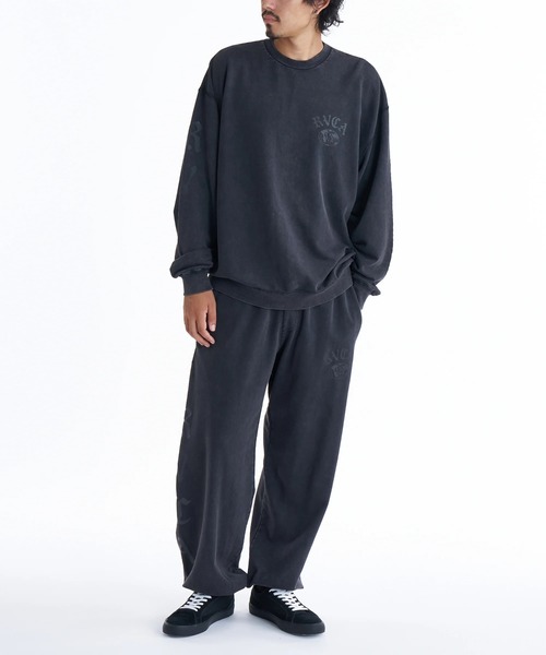 RVCA（ルーカ）の「RVCA メンズ VA WORLD WIDE CR トレーナー 【2025年秋冬モデル】/ルーカ袖・バックプリントスウェットトレーナー( SET UP/セットアップ対応)（スウェット・メンズ・オフホワイト/ブラック/ベージュ/ブラック系その他・SMALL/MEDIUM/LARGE/X-LARGE）」の18枚目の写真