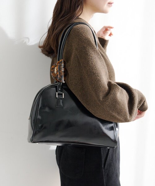 Kastane(カスタネ)の「【500mlペットボトル収納可】スリックボストンバッグ(ボストンバッグ・レディース・ダークブラウン/バーガンディー/ブラック・FREE)」の10枚目の写真