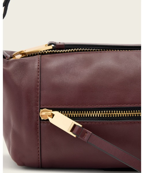 ALLSAINTS(オールセインツ)の「VEGA LEATHER MINI BAG | VEGA レザー ミニ バッグ(ショルダーバッグ・レディース・レッド系・ONE SIZE)」の7枚目の写真