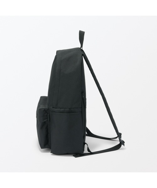 無印良品(ムジルシリョウヒン)の「肩の負担を軽くする 撥水リュックサック(バックパック/リュック・レディース・ラベンダー/ダークブラウン系/ブラック/チャコールグレー/ライトベージュ・FREE)」の9枚目の写真