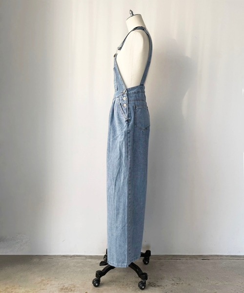 Jewelobe（ジュエローブ）の「ワイドタックパンツデニムオーバーオール（サロペット/オーバーオール・レディース・ブルー・M/S）」の13枚目の写真