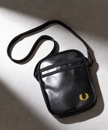 FRED PERRY|フレッドペリーのショルダーバッグ(ブラック/黒色系 FRED PERRY|フレッドペリーのショルダーバッグ(ブラック/黒色系