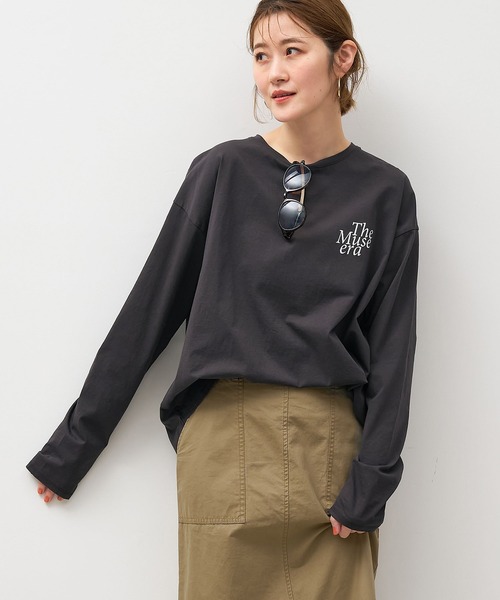 MICA&DEAL(マイカ&ディール)の「バックプリントロゴロングTシャツ(Tシャツ/カットソー・レディース・ホワイト/ベージュ/スミクロ・FREE)」の20枚目の写真