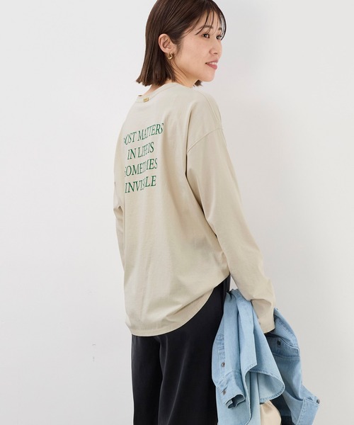 MICA&DEAL(マイカ&ディール)の「バックプリントロゴロングTシャツ(Tシャツ/カットソー・レディース・ホワイト/ベージュ/スミクロ・FREE)」の10枚目の写真