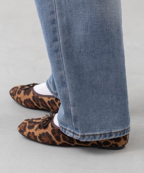 welleg（ウェレッグ）の「ハラコ調 スクエアトゥ バレエシューズ（バレエシューズ・レディース・ブラウン/レオパード/ブラック・21.5cm/22.0cm/22.5cm/23.0cm/23.5cm/24.0cm/24.5cm/25.0cm/25.5cm/26.0cm）」の4枚目の写真