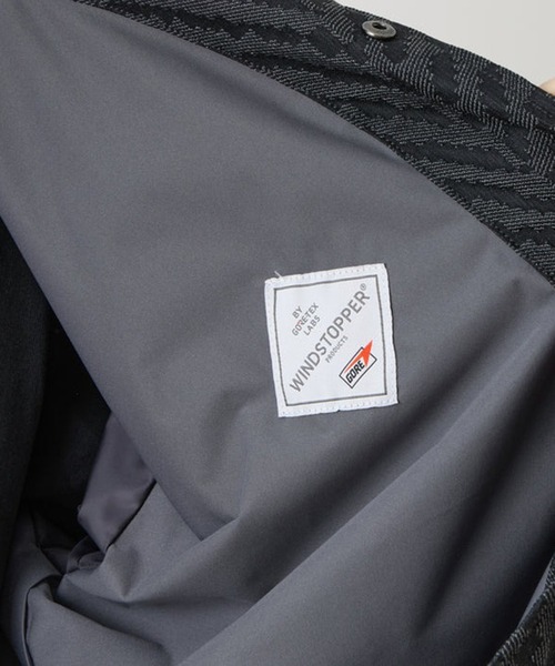 WHITE MOUNTAINEERING(ホワイトマウンテニアリング)の「【White Mountaineering/ホワイトマウンテニアリング】WINDSTOPPER HERRINGBONE JACQUARD COACH JACKET(ブルゾン・メンズ・ブラック・2/3)」の5枚目の写真