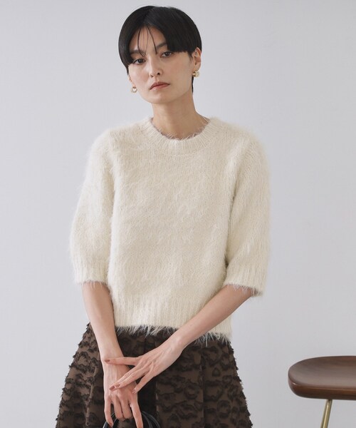 OPAQUE.CLIP（オペークドットクリップ）の「フェザーヤーンニット【洗濯機OK/抗ピル】（ニット/セーター・レディース・ブルー/アイボリー/ダークグレー・38/40/42）」の4枚目の写真