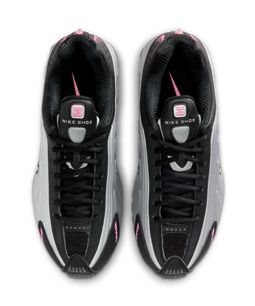 NIKE Shox R4（ナイキ ウィメンズ ショックス R4）（スニーカー