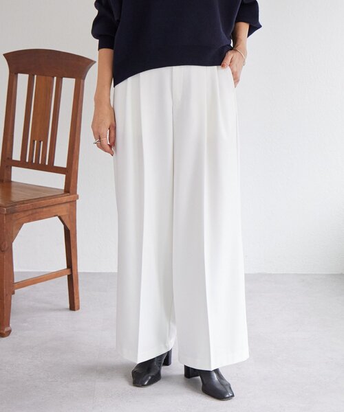 BEARDSLEY（ビアズリー）の「裏起毛タックバギーパンツ（その他パンツ・レディース・ホワイト/ライトグレー・FREE）」の3枚目の写真