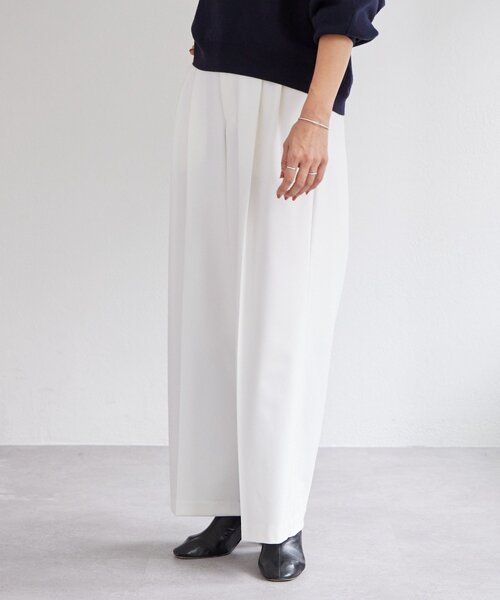 BEARDSLEY（ビアズリー）の「裏起毛タックバギーパンツ（その他パンツ・レディース・ホワイト/ライトグレー・FREE）」の4枚目の写真