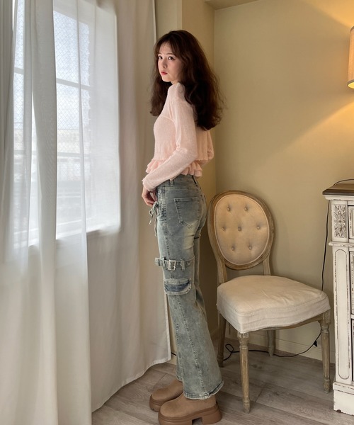 MORE self LOVE(モアセルフラブ)の「サイドベルトカーゴフレアデニム(デニムパンツ・レディース・ブルー・FREE)」の10枚目の写真