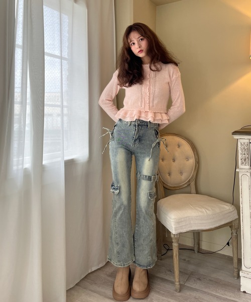 MORE self LOVE(モアセルフラブ)の「サイドベルトカーゴフレアデニム(デニムパンツ・レディース・ブルー・FREE)」の19枚目の写真