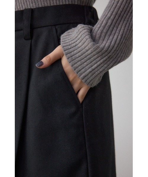 AZUL by moussy(アズールバイマウジー)の「ウールライクハーフパンツ(スラックス・レディース・ブラック/グレー系その他・SMALL/MEDIUM)」の11枚目の写真